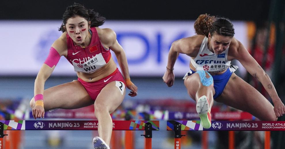 持右翼立场，阿根廷总统开玩笑：我也能祝贺梅西这样的左撇子