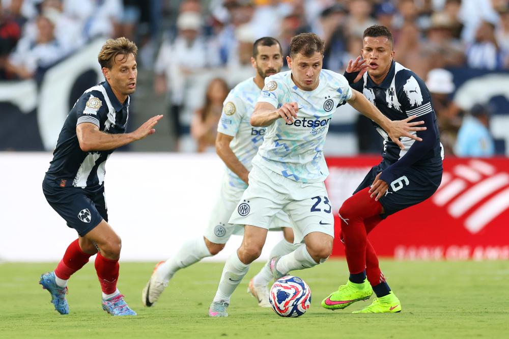 紧急！皇马0-2惨败引发高层震怒，阿隆索命悬一线，曼城大战或成生死战