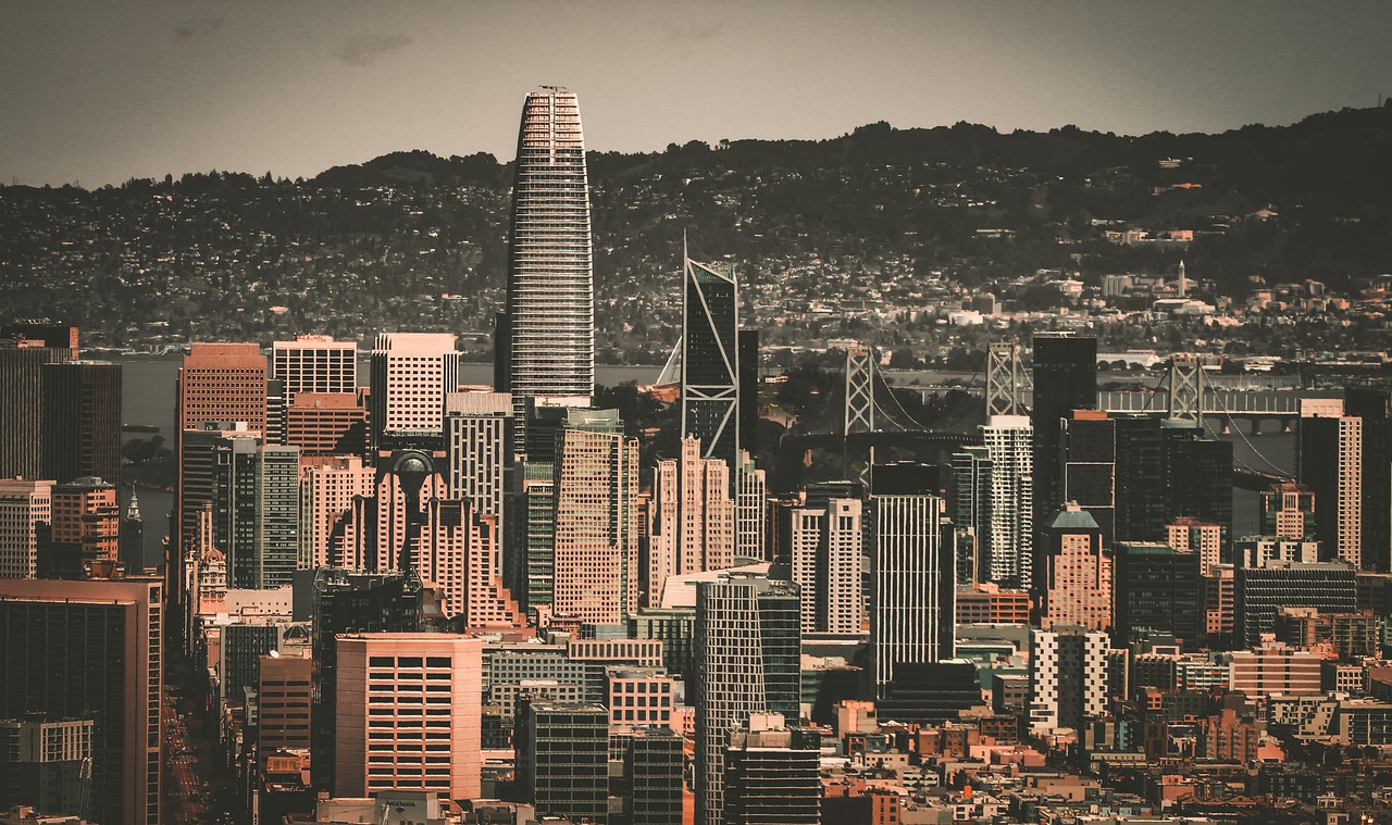 老鹰vs掘金前瞻：杰伦·约翰逊出战成疑，伤病成最大X因素